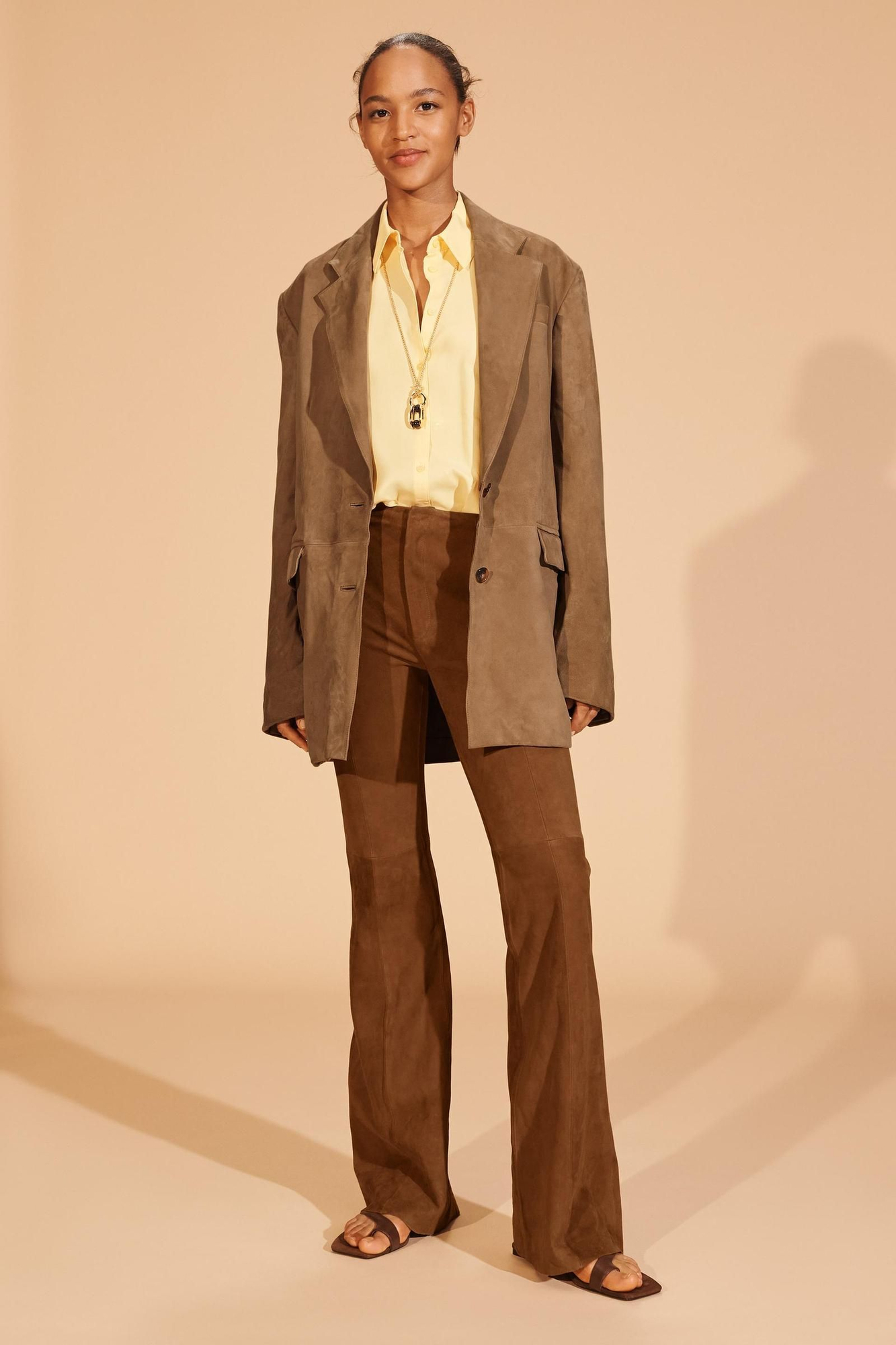 Pantalon en daim cloche