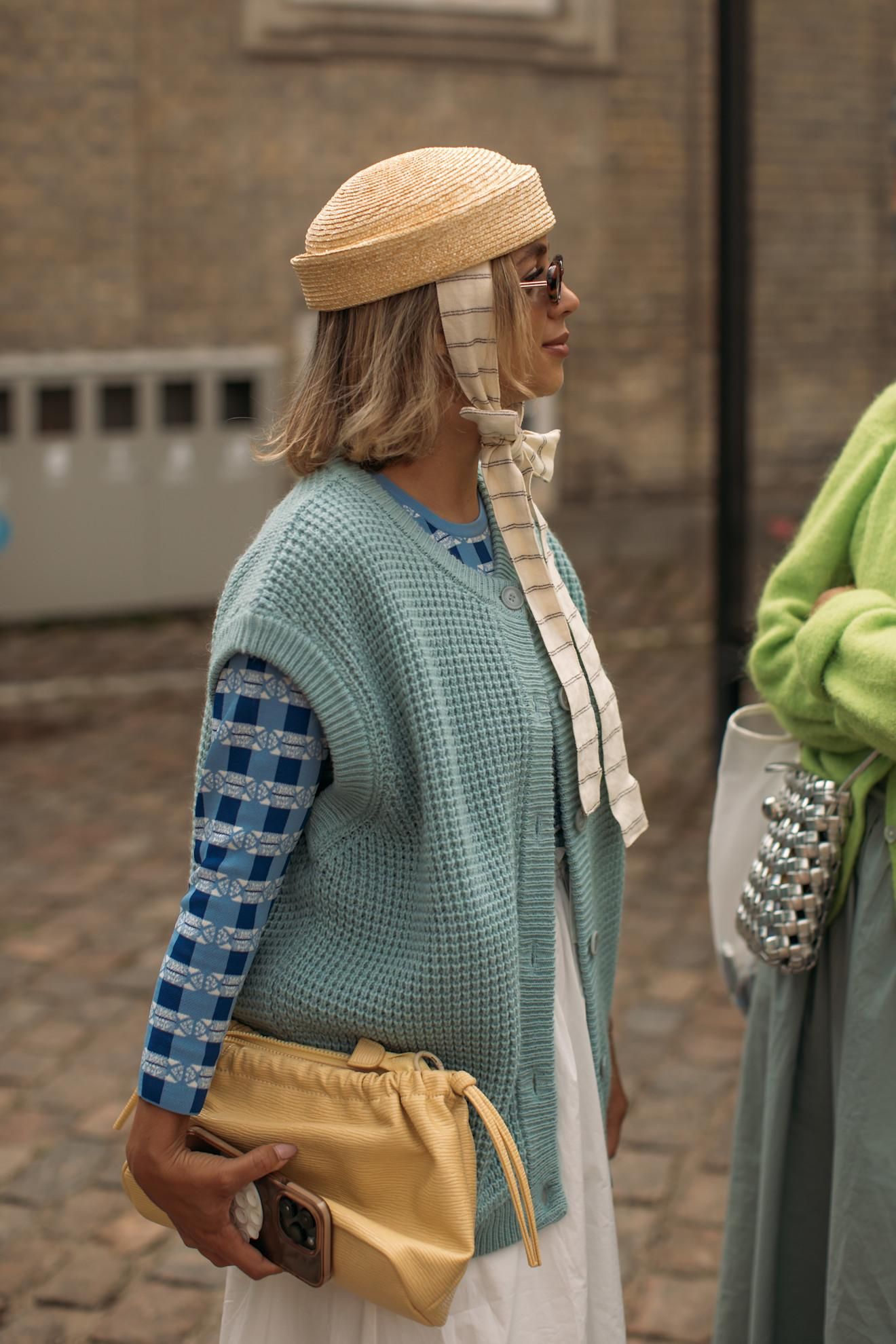 Les chapeaux de «pilule» balayent le «style de rue» de Copenhague