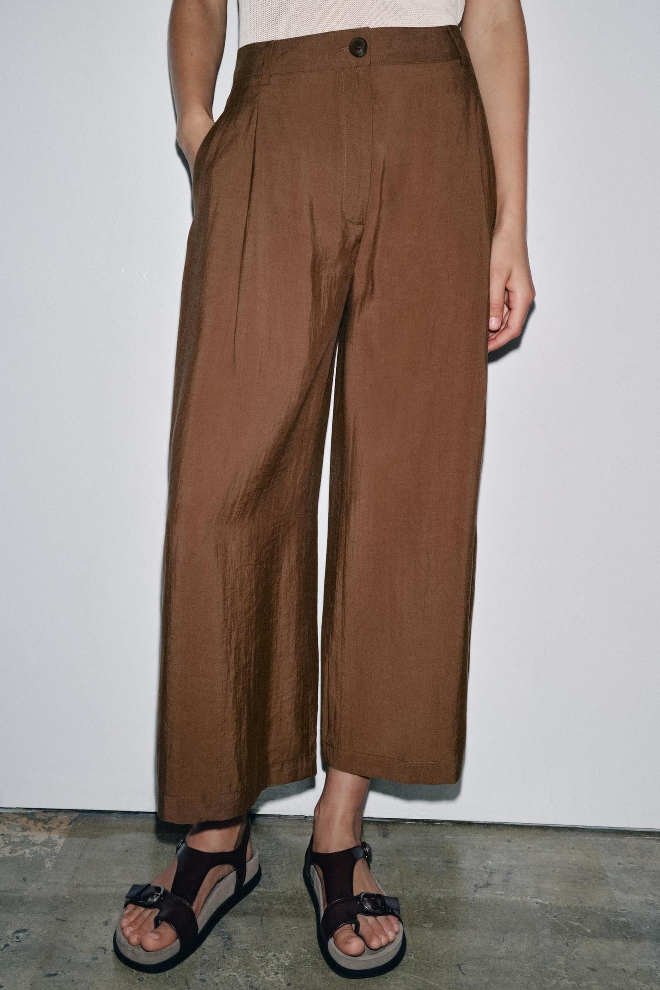 Pantalon large raccourci