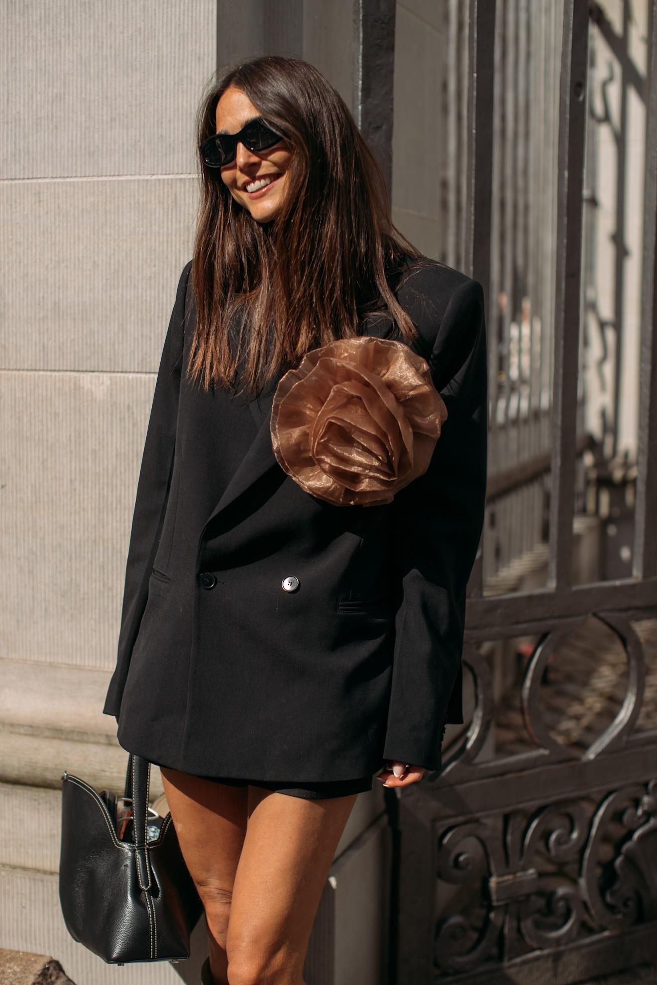 MIDI Haircut Straight avec ligne en deux vues dans la Fashion Week de Copenhague