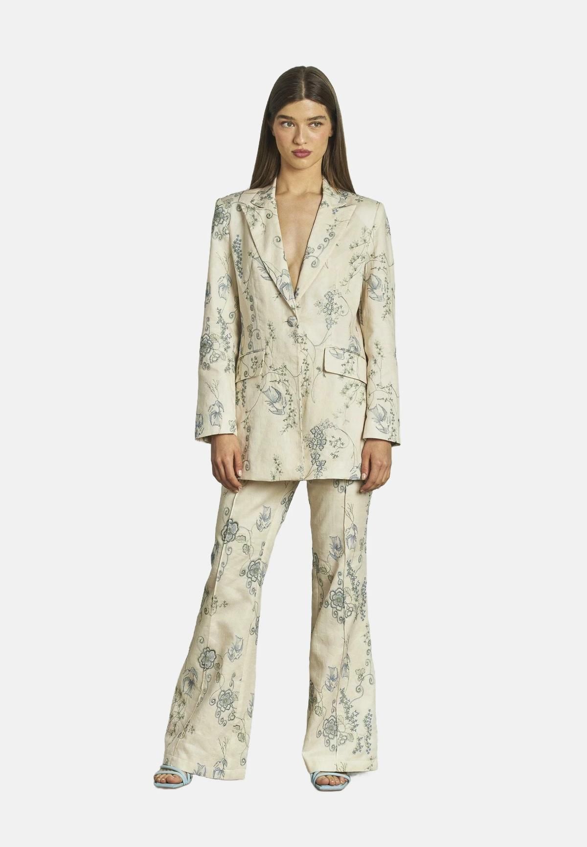 Le costume imprimé d'âme en parfait chagrin pour cette saison.