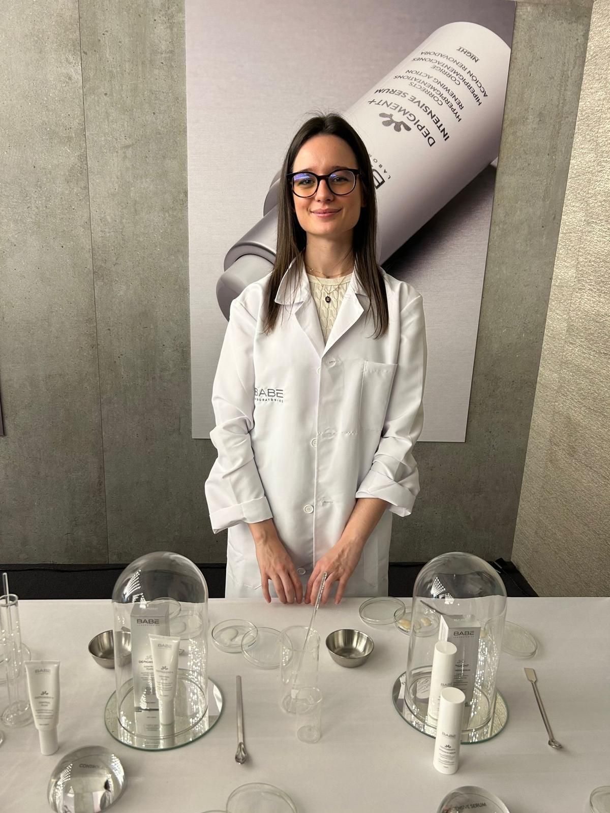 Portrait Marta Morais, entraîneur pharmaceutique et produit de Babé