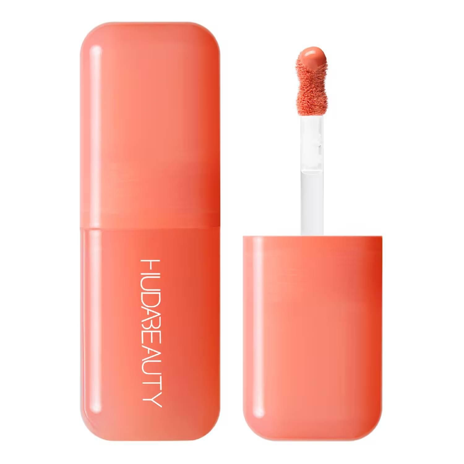 Huda Beauty Blush Filter dans le ton du sorbet de pêche