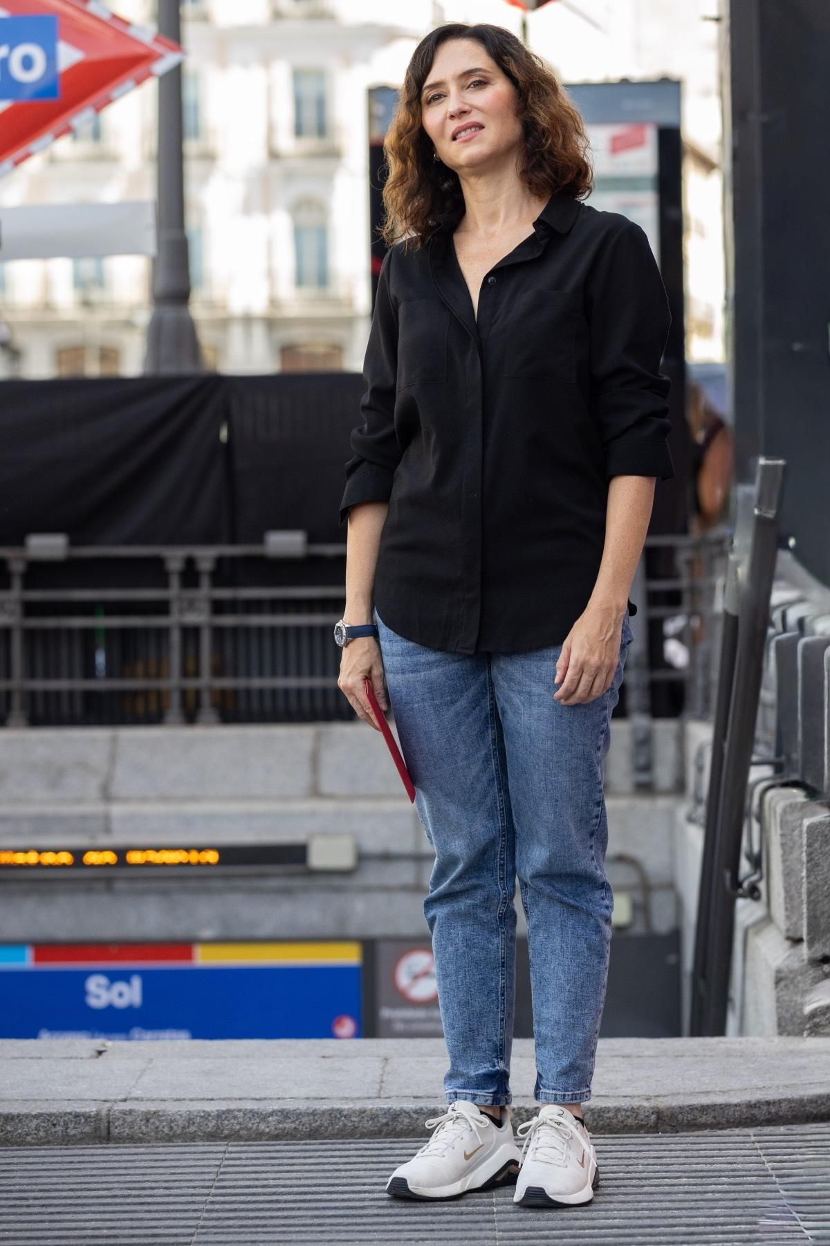 Isabel Díaz Ayuso `` look '' d'Isabel Díaz Ayuso