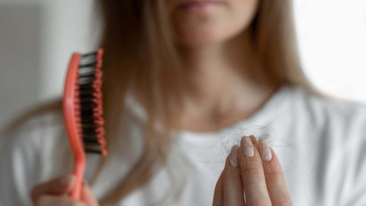 La caída del pelo en otoño causas y cómo prevenirla