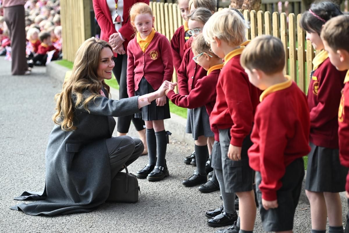 Kate Middleton avec les enfants de Southport