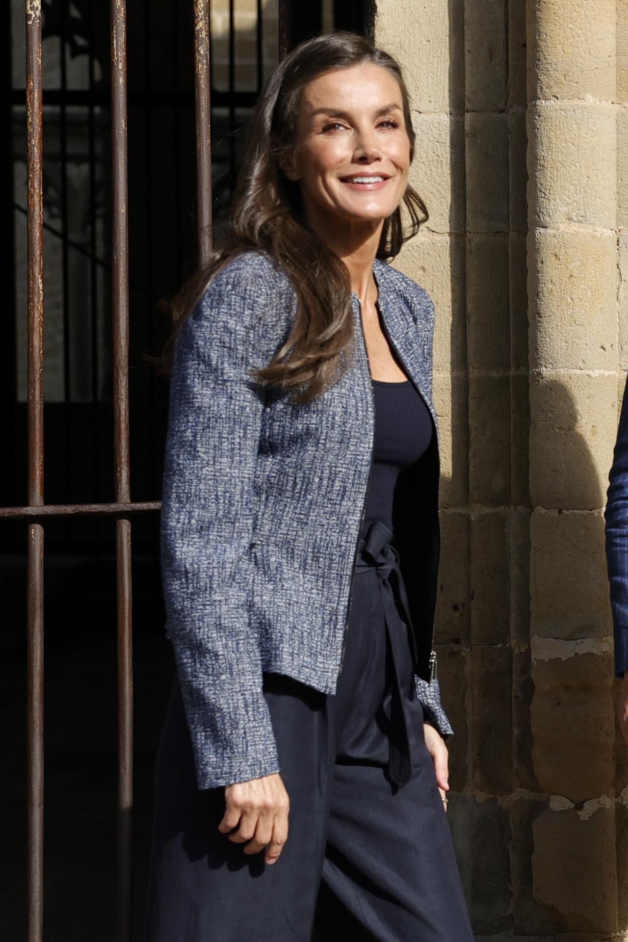 Détail de la reine de Letizia pour un samedi à Olite et Tudela