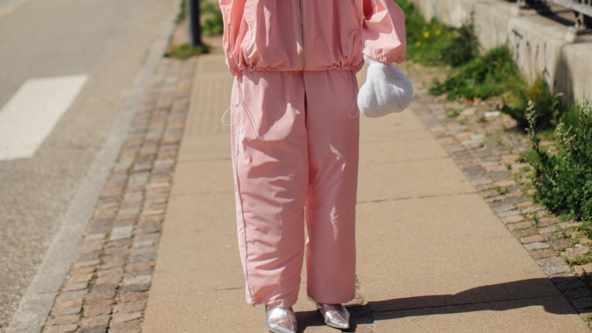 El pantalón jogger se convierte en un acompañante idóneo este otoño