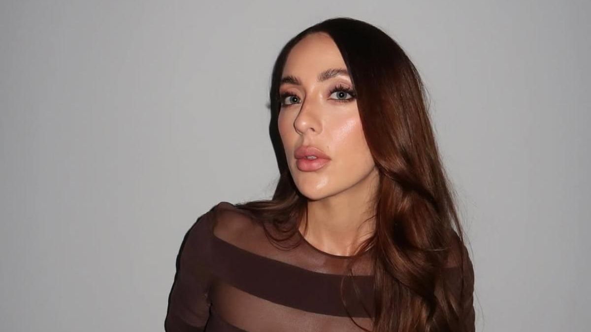 La experta en belleza, Silvia Ruiz nos enseña a hacer su maquillaje favorito