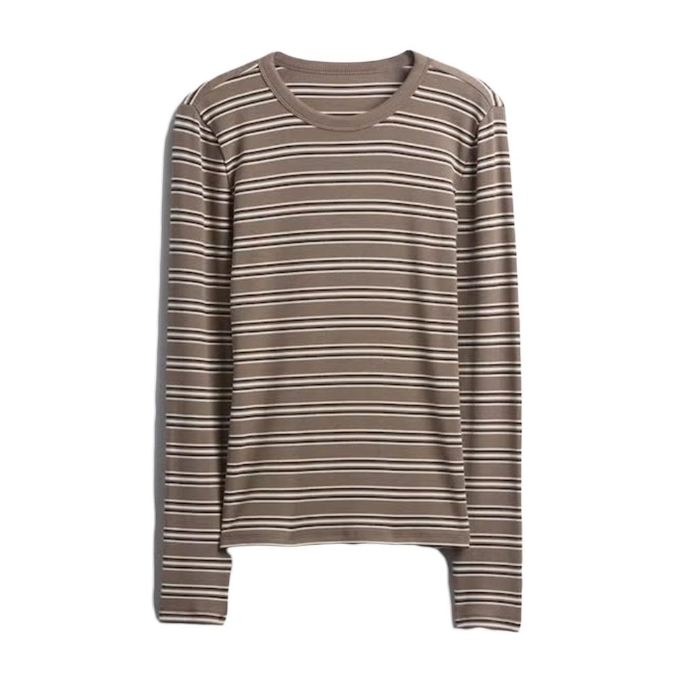 T-shirt rétréci moderne T-shirt rétréci moderne