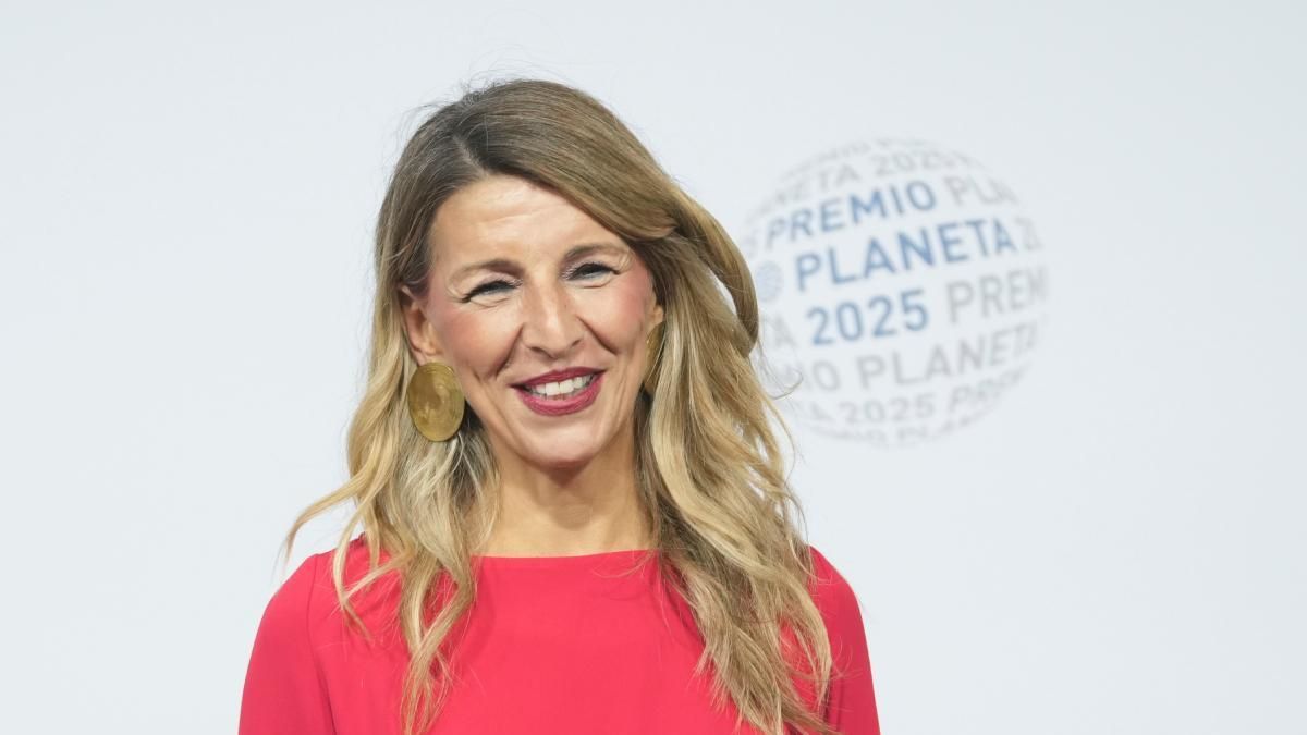 Yolanda Díaz fait encore confiance à sa nouvelle marque galicienne préférée : c'est le look que vous devriez avoir si vous vous mariez cet automne