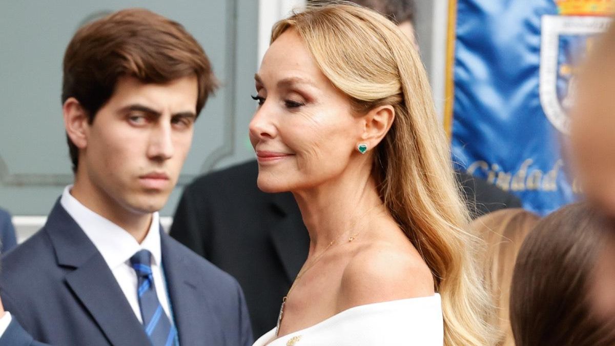 La invitada mejor vestida a los Premios Princesa de Asturias ha sido Esther Alcocer Koplowitz con este lookazo