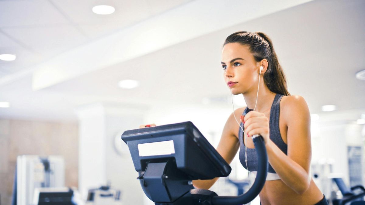 Beneficios de entrenar con bici estática