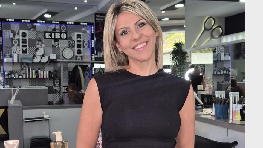 Patricia Rodríguez (46 años), peluquera: "Es vital cortar el pelo en otoño para sanear puntas, ayudar a prevenir una mayor caída del cabello y fomentar un crecimiento saludable"