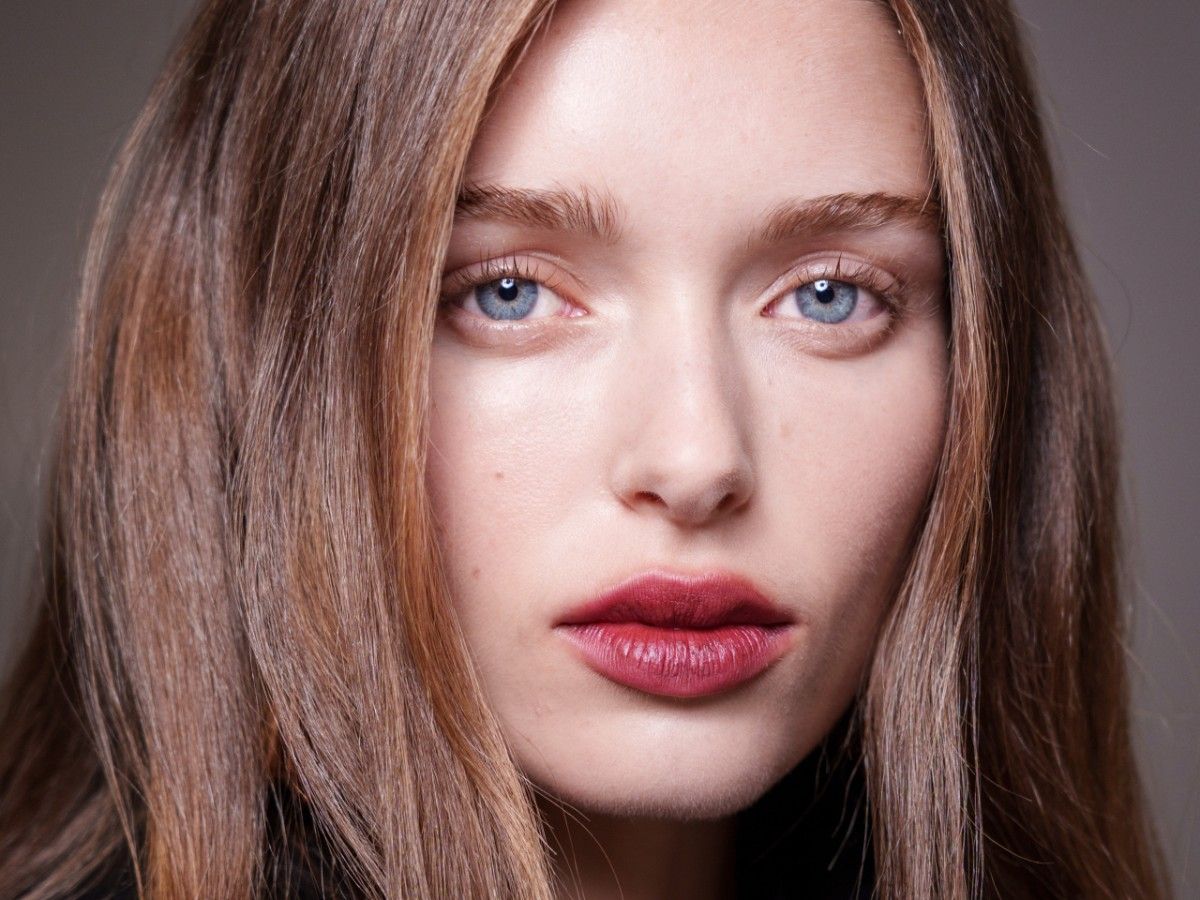 De cara a las fiestas, las sombras de ojos líquidas se posicionan como aliadas imprescindibles