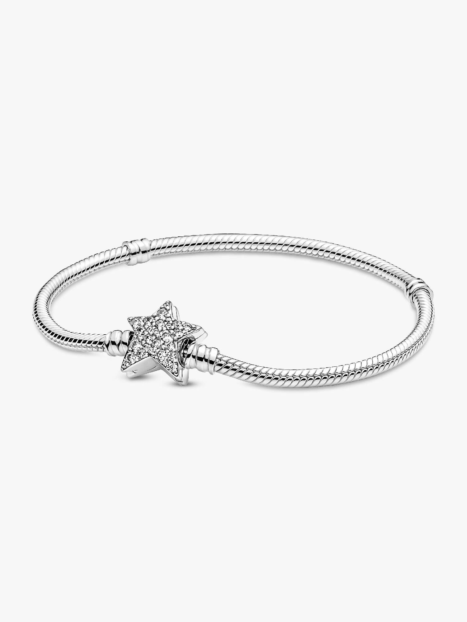 Bracelet en argent avec étoile