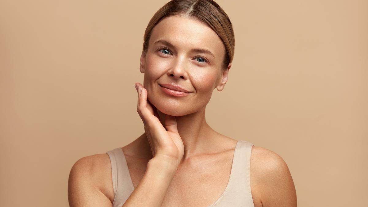 Descubre por qué el aceite de jojoba es uno de nuestros mejores aliados en la rutina de belleza