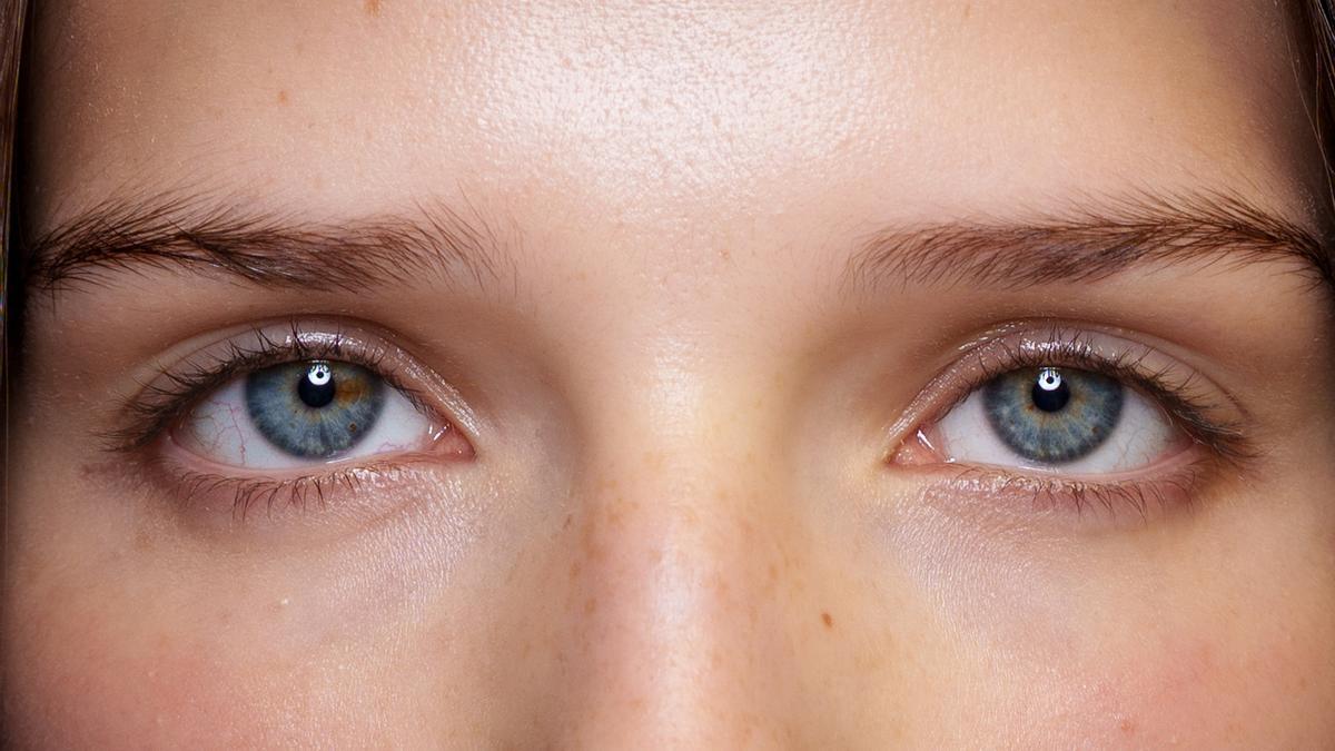 Dana Escalona, experta en cejas: “La henna cubre canas, dura más que el tinte y ayuda a engrosar las cejas”