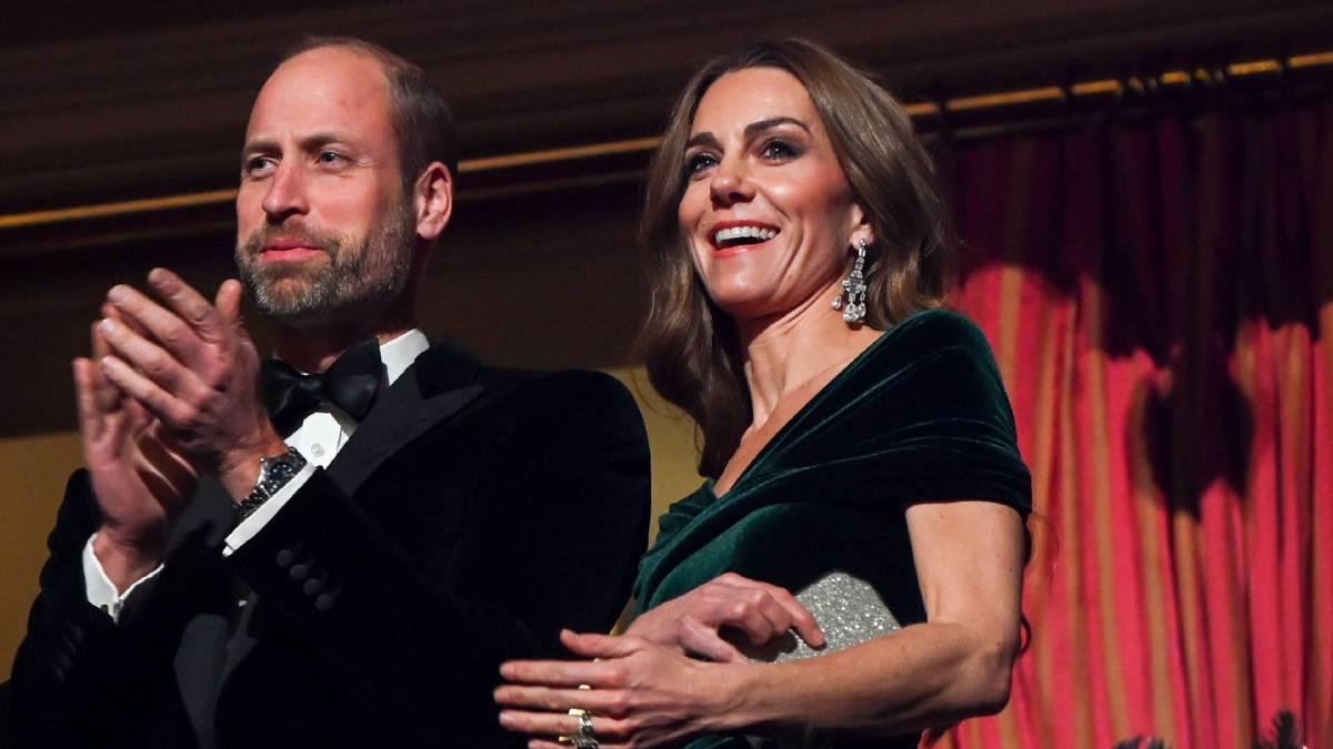 El príncipe Guillermo y Kate Middleton en la Royal Variety Performance 2025
