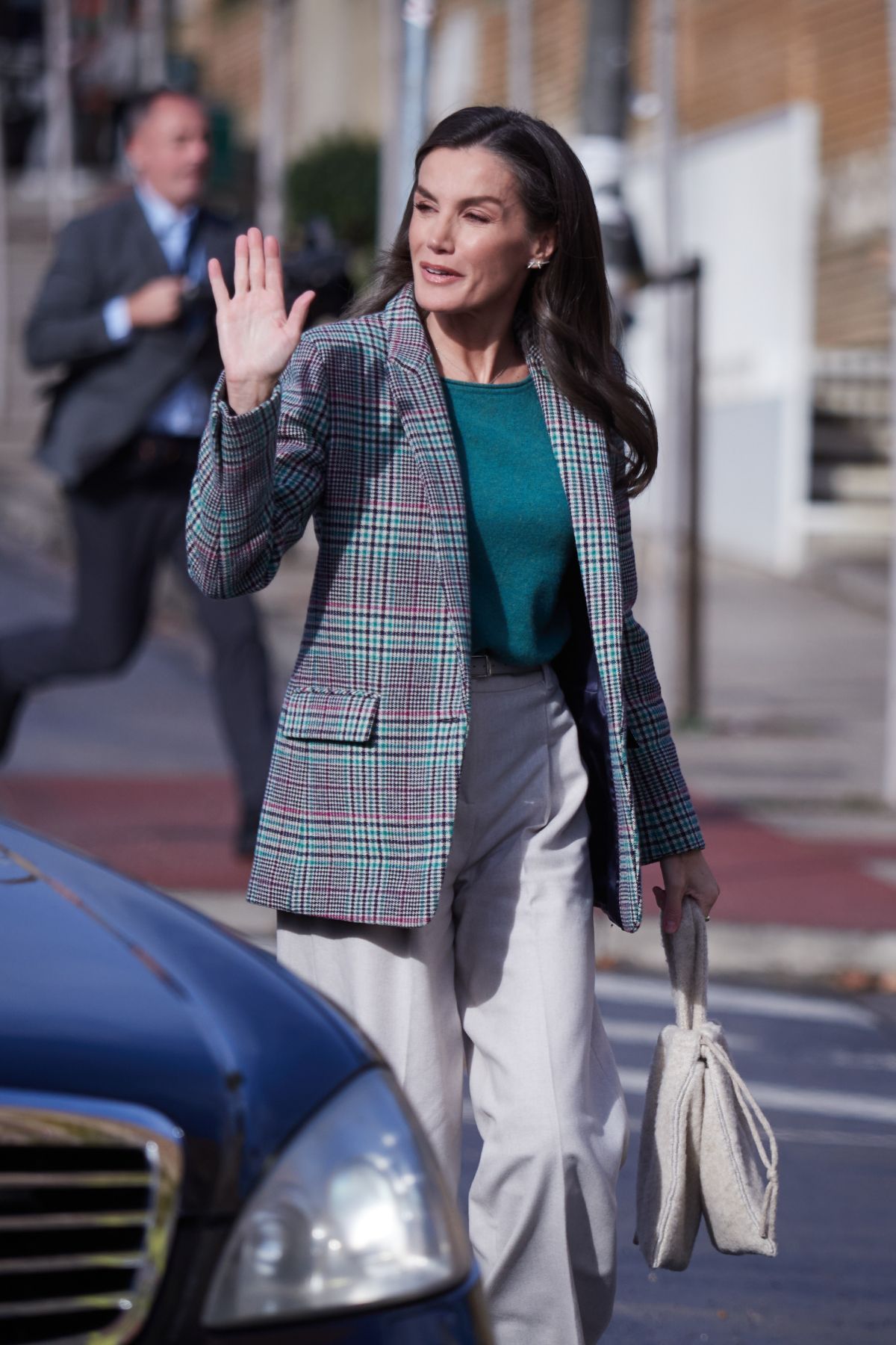 Le look de la reine Letizia pour son premier événement de la semaine, en Navarre.