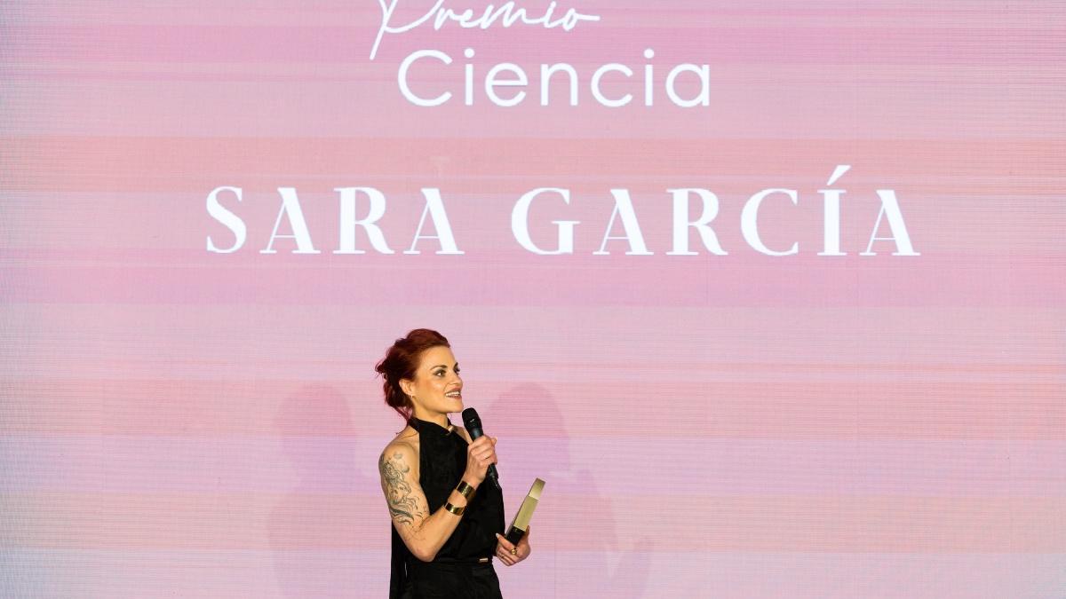 Sara García, Prix Femme Science 2025 : "Il n'est pas nécessaire d'être parfait pour voler haut. Ma route a été pleine de nids-de-poule"