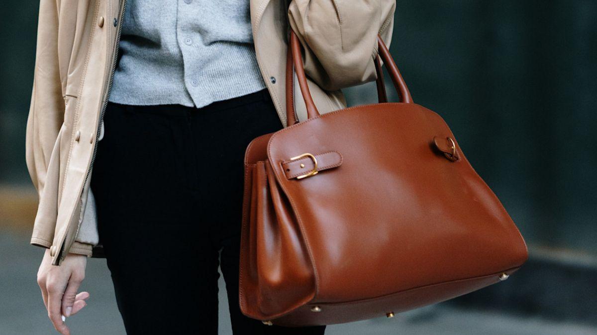 Los bolsos grandes para ir a la oficina de Sfera