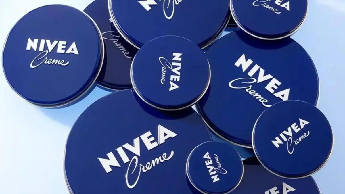 Gabriela Díaz, farmacéutica: "Nivea del bote azul no es la mejor crema para recomendar en el rostro a una mujer de 50-60 años"