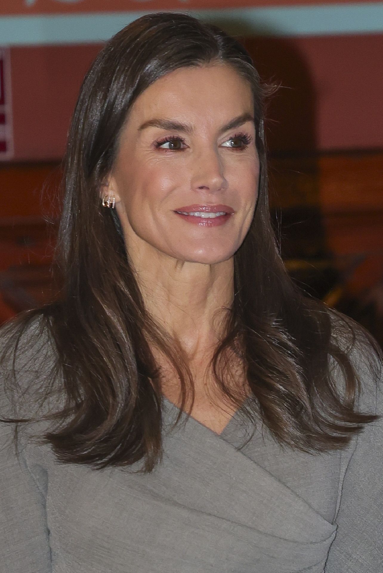 Le look de la reine Letizia, en détail.