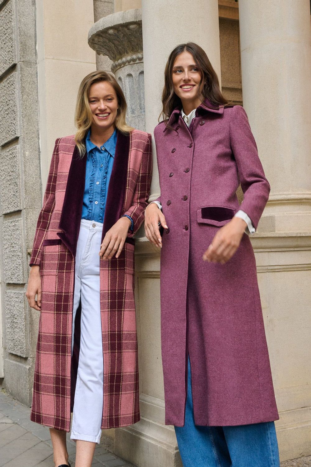 Manteau long en laine à carreaux roses