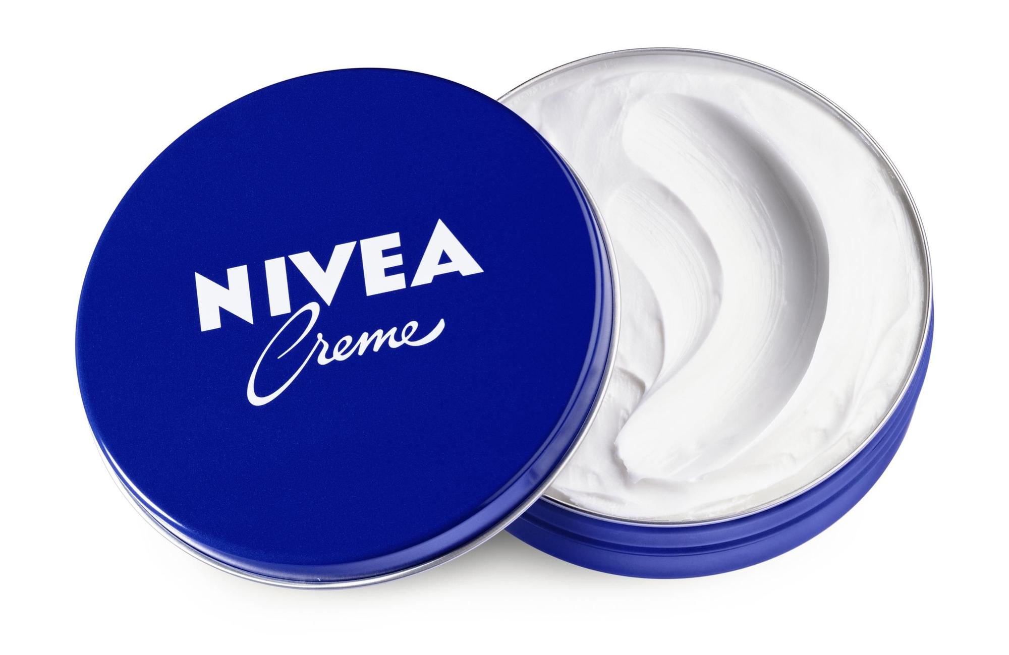 Bouteille bleue Nivea