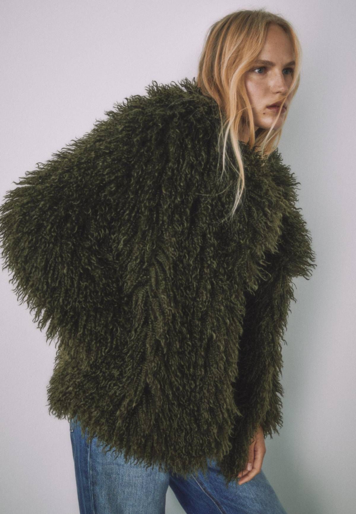Manteau en fourrure « échevelé » Stradivarius