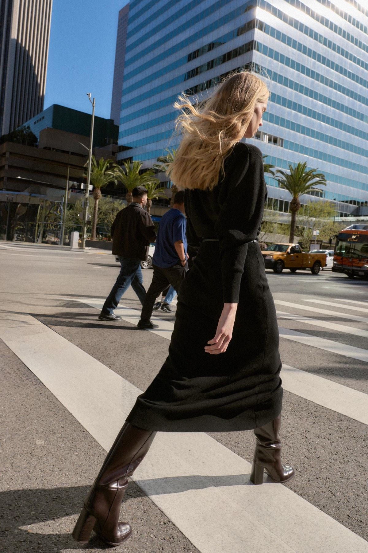 La robe préférée des filles chics de Madrid est chez Zara