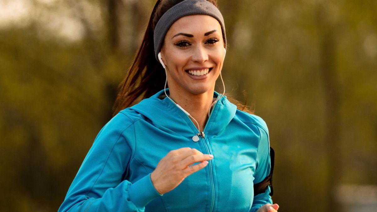 Las chaquetas de running que puedes encontrar con descuento en Decathlon