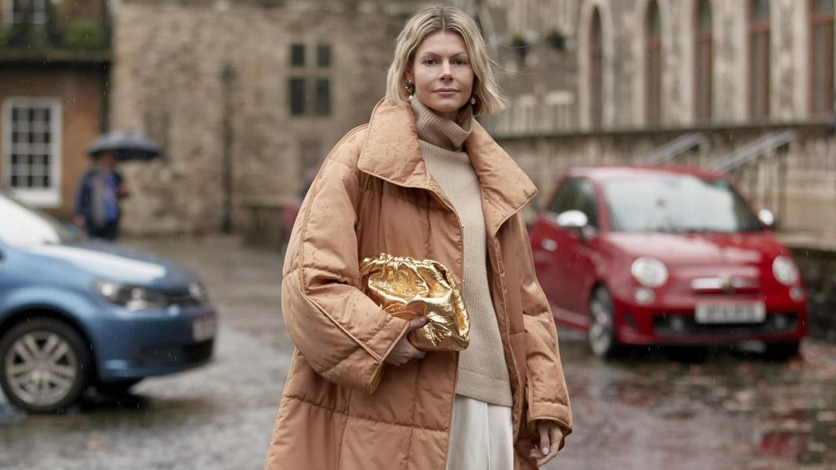 Mañana habrá colas kilométricas en las rebajas de El Corte Inglés para comprar este plumífero doble contra el frío polar y la nieve