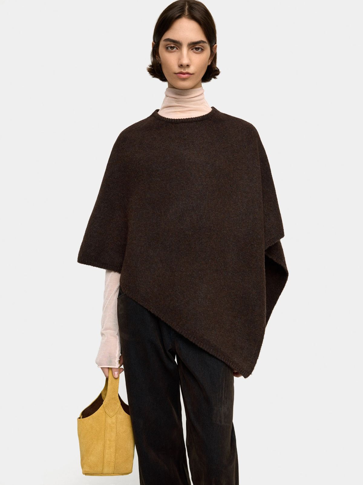 Cape en tricot Parfois (19,99 euros).