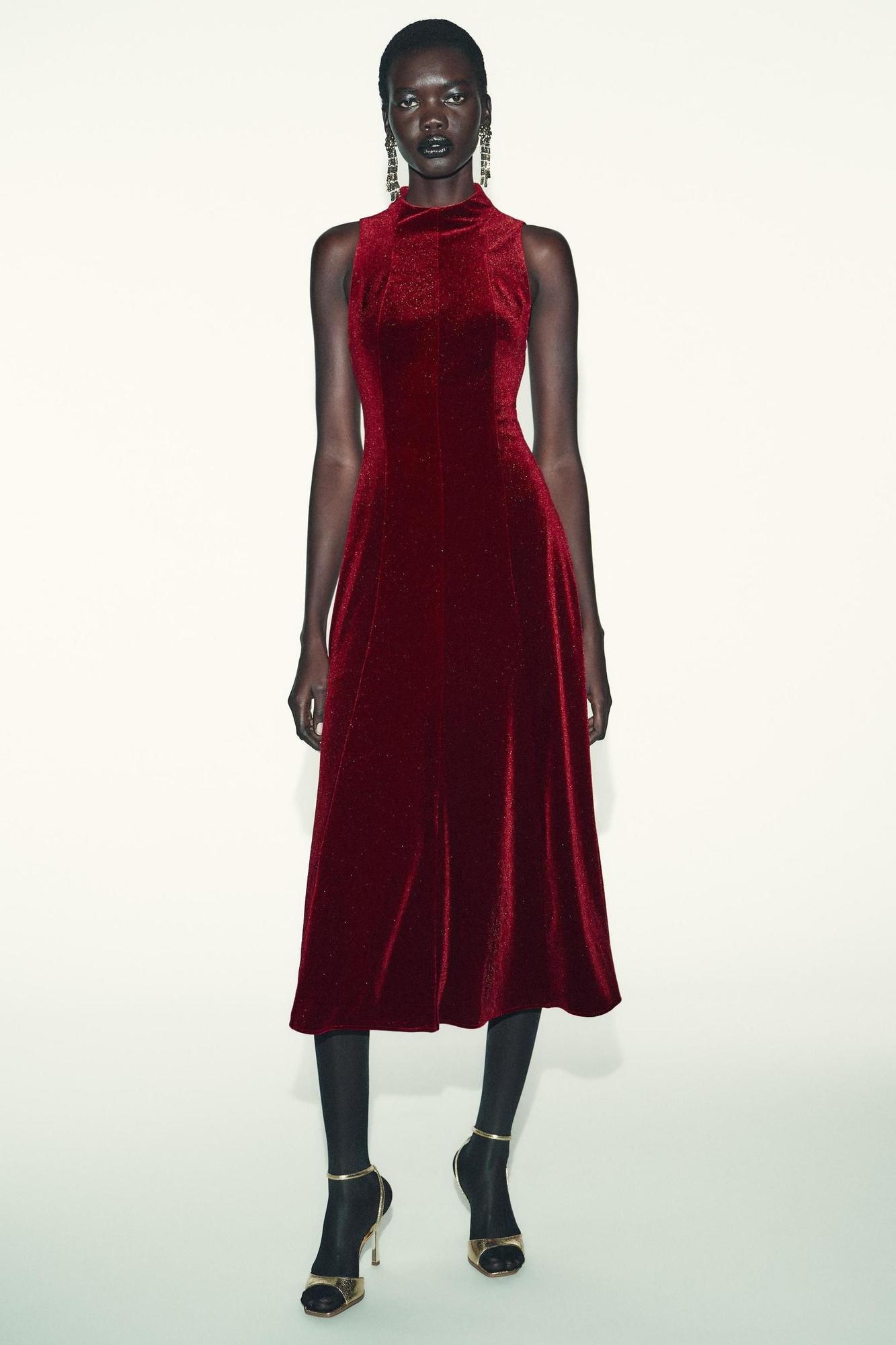 Robe en velours bordeaux