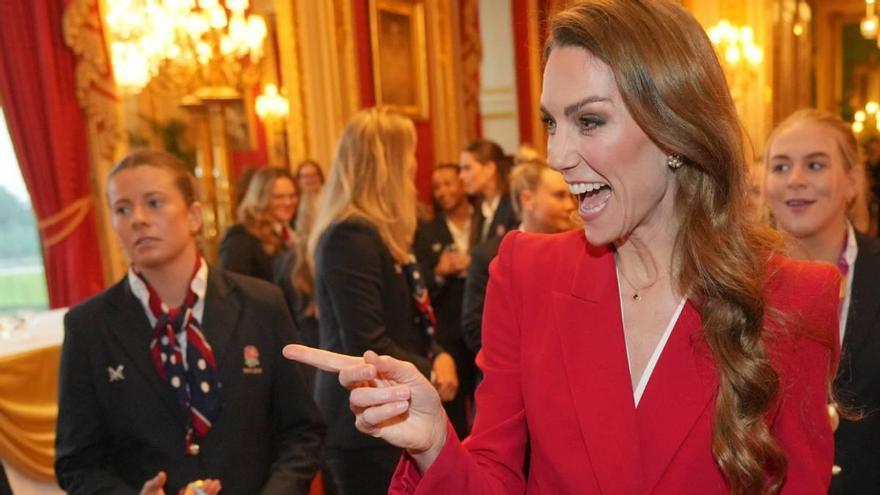 L'hommage de Kate Middleton à ses invités : la tenue que les membres de la famille royale adorent pour leur rendez-vous avec les Roses Rouges