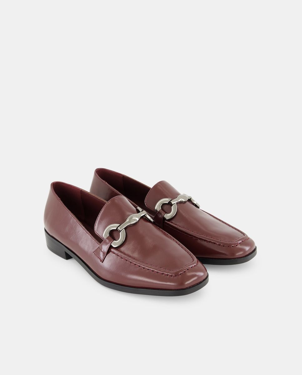 Mocassins à boucle plate