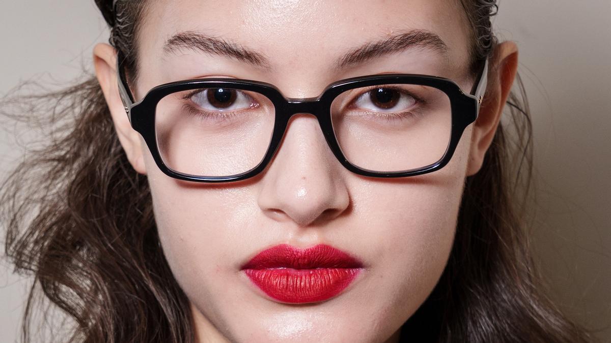 Los 5 productos que tu piel necesita de verdad (avalados por un doctor experto en cosmética)