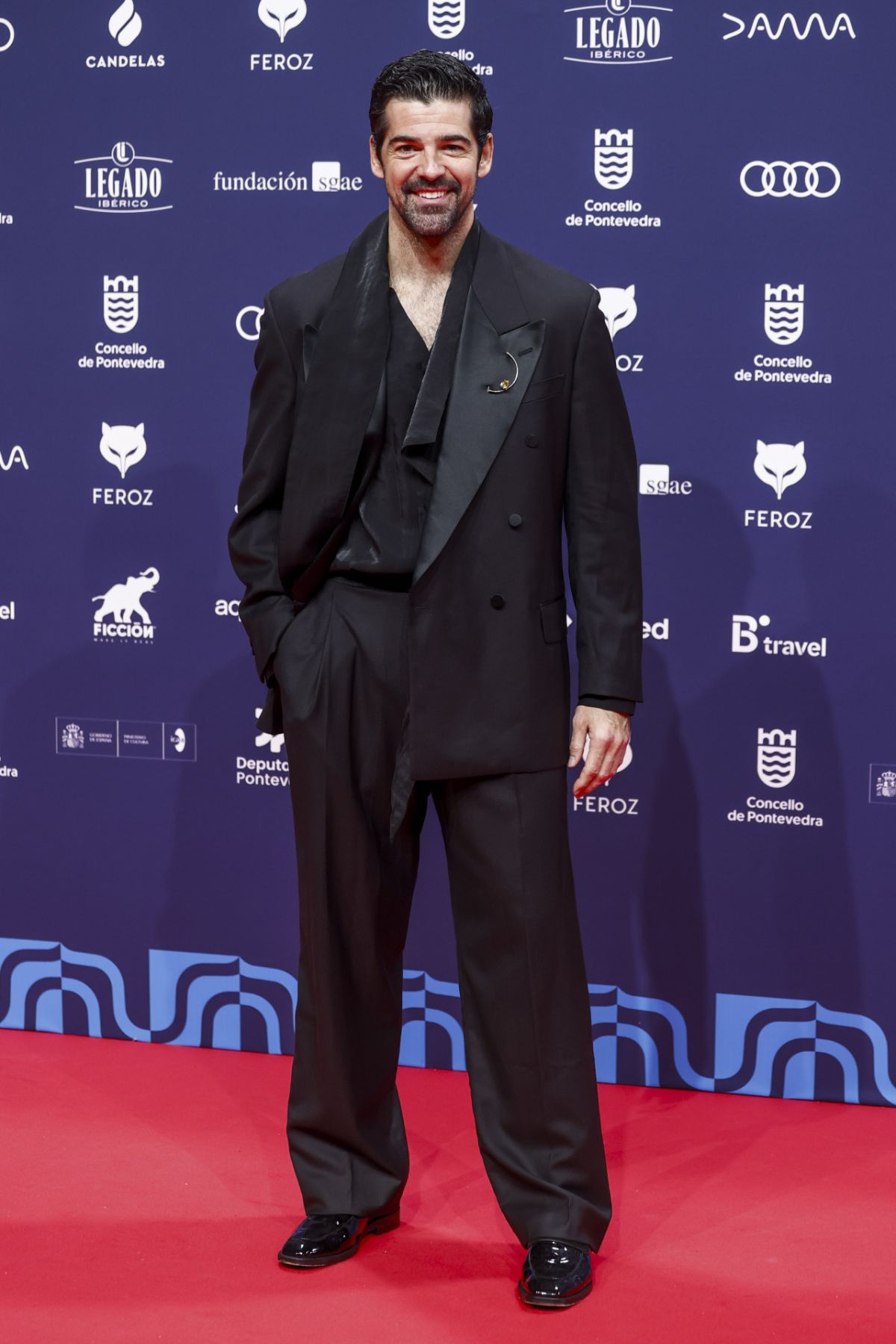Miguel Ángel Muñoz Alvaro Mortes sur le tapis rouge des Feroz 2026 Awards