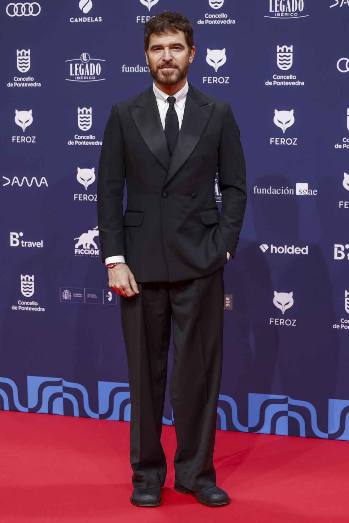 Alfonso Bassave Alvaro Mortes sur le tapis rouge des Feroz 2026 Awards