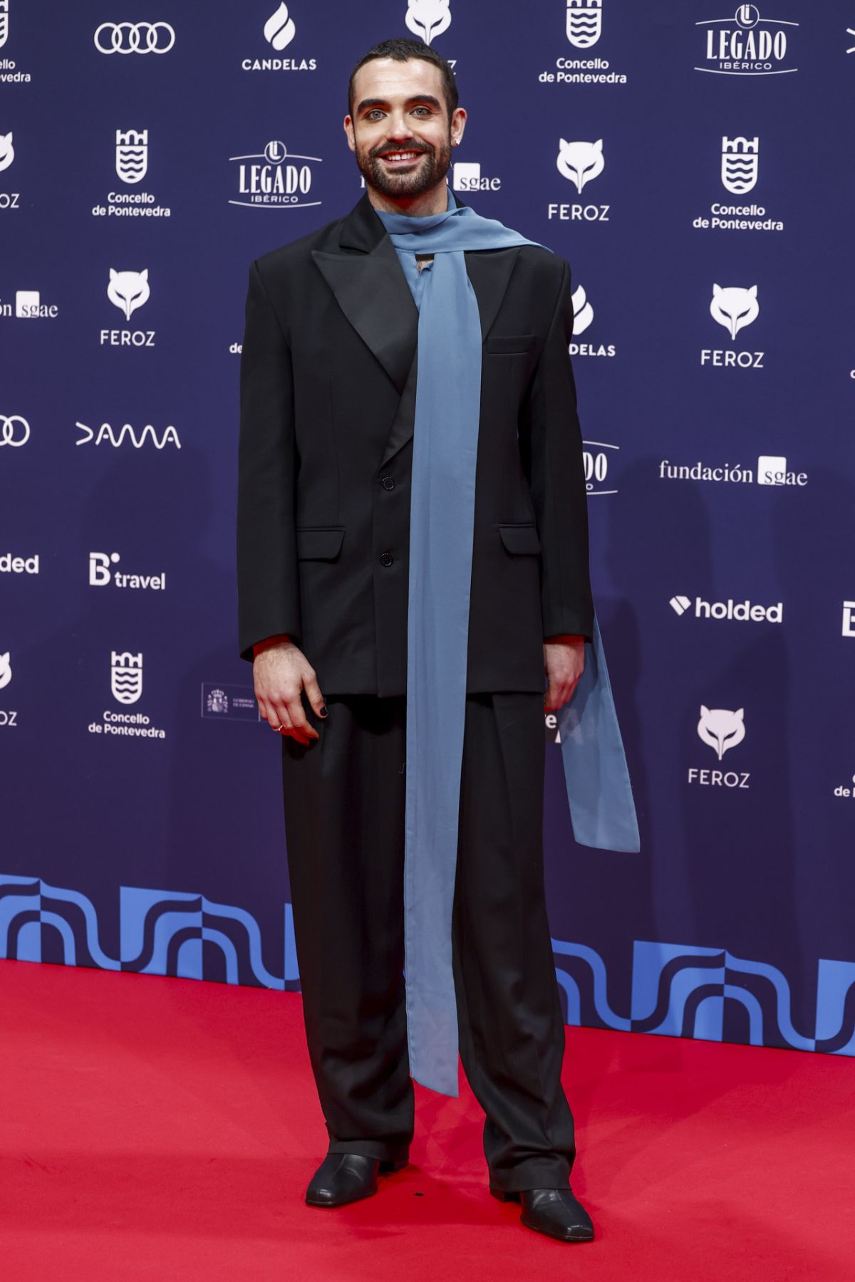 Juan Fornes Alvaro Mortes sur le tapis rouge des Feroz 2026 Awards