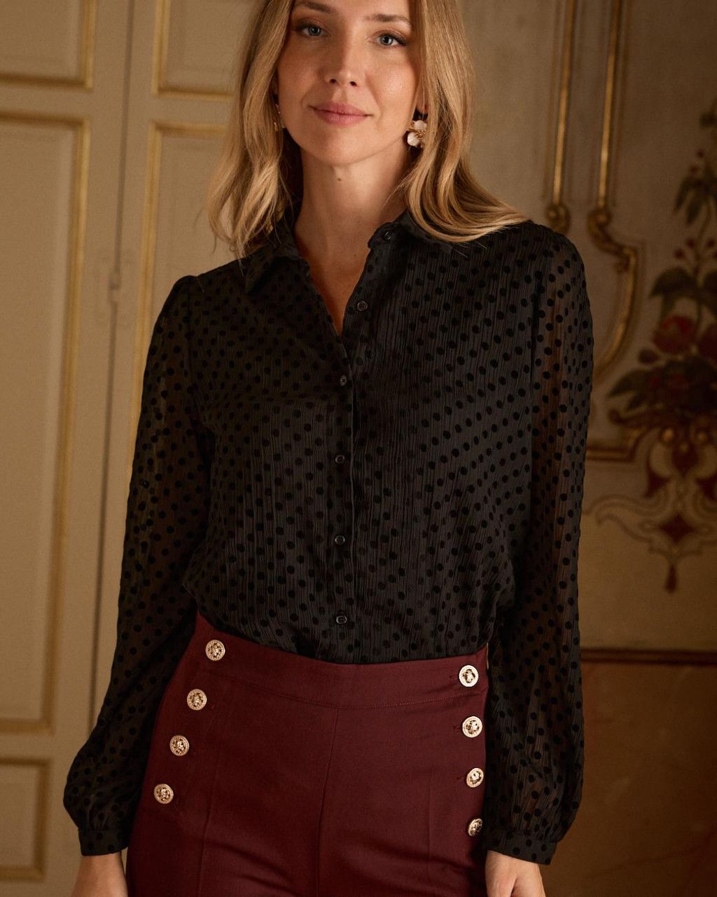 Soldes blouses noires à pois