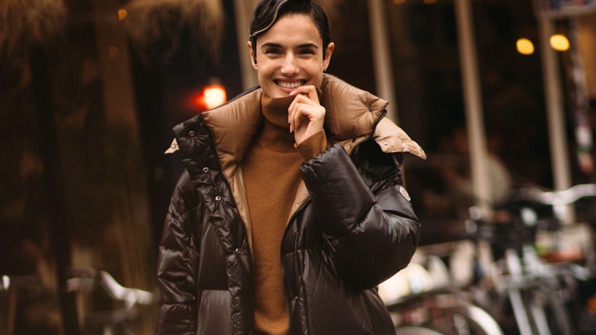 Los abrigos plumíferos de las rebajas de Uniqlo