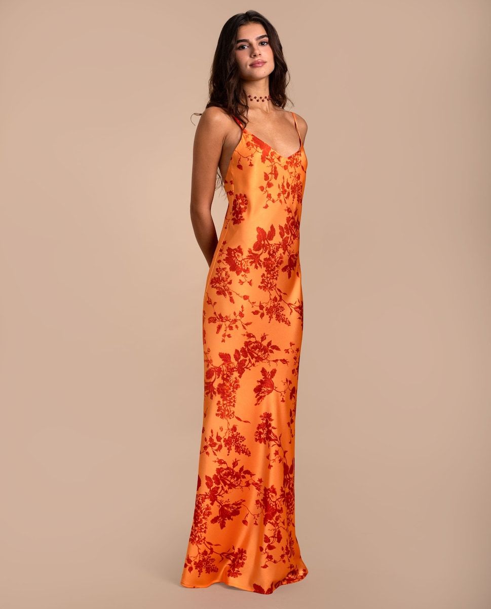 Robe fleurie en satin
