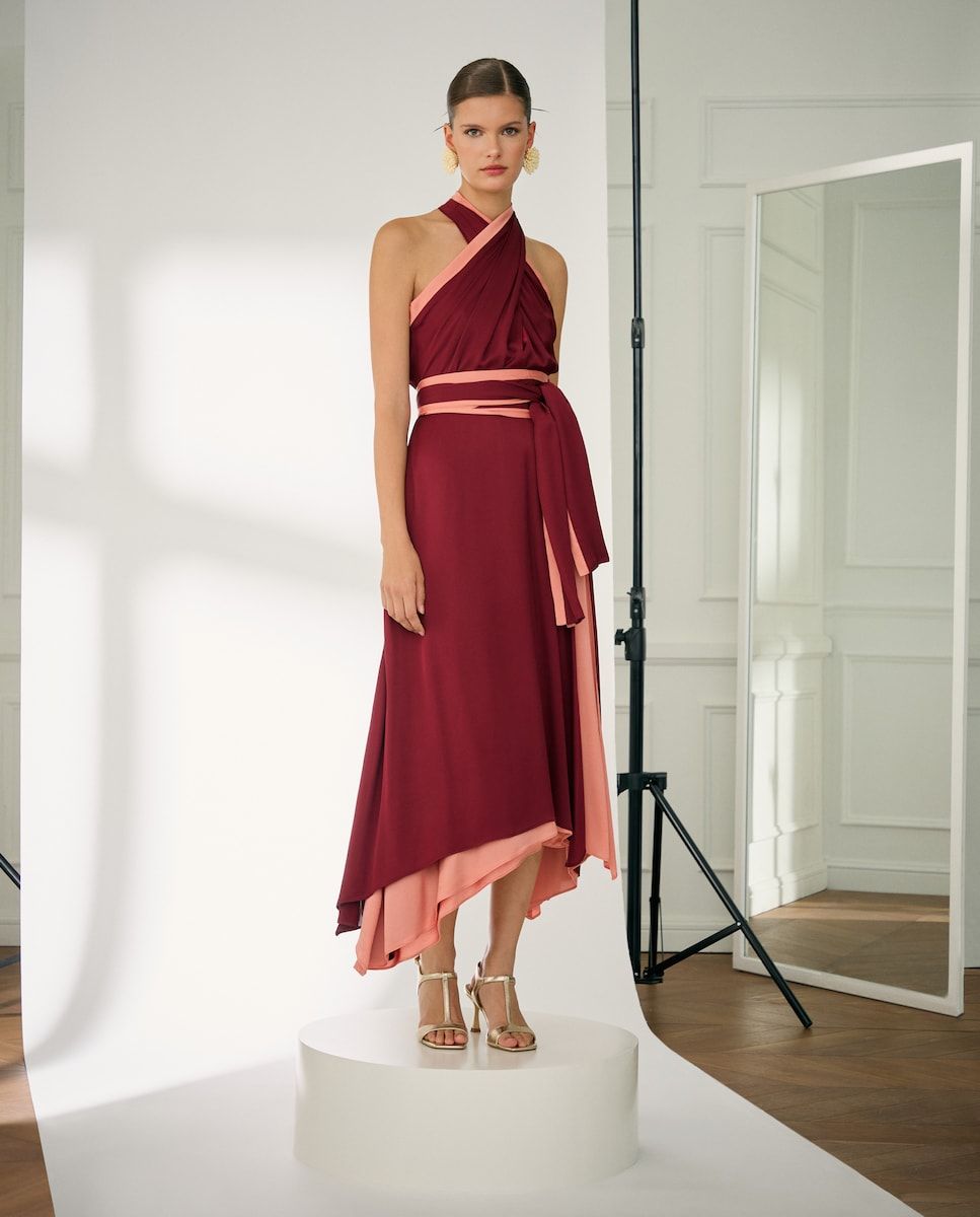 Robe d'invité fluide dos nu
