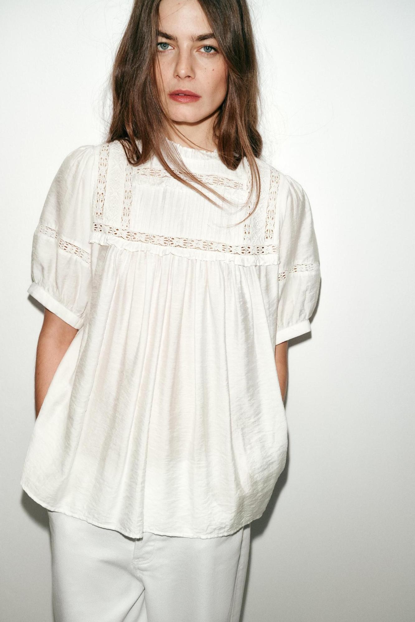 Blouse romantique en dentelle blanche