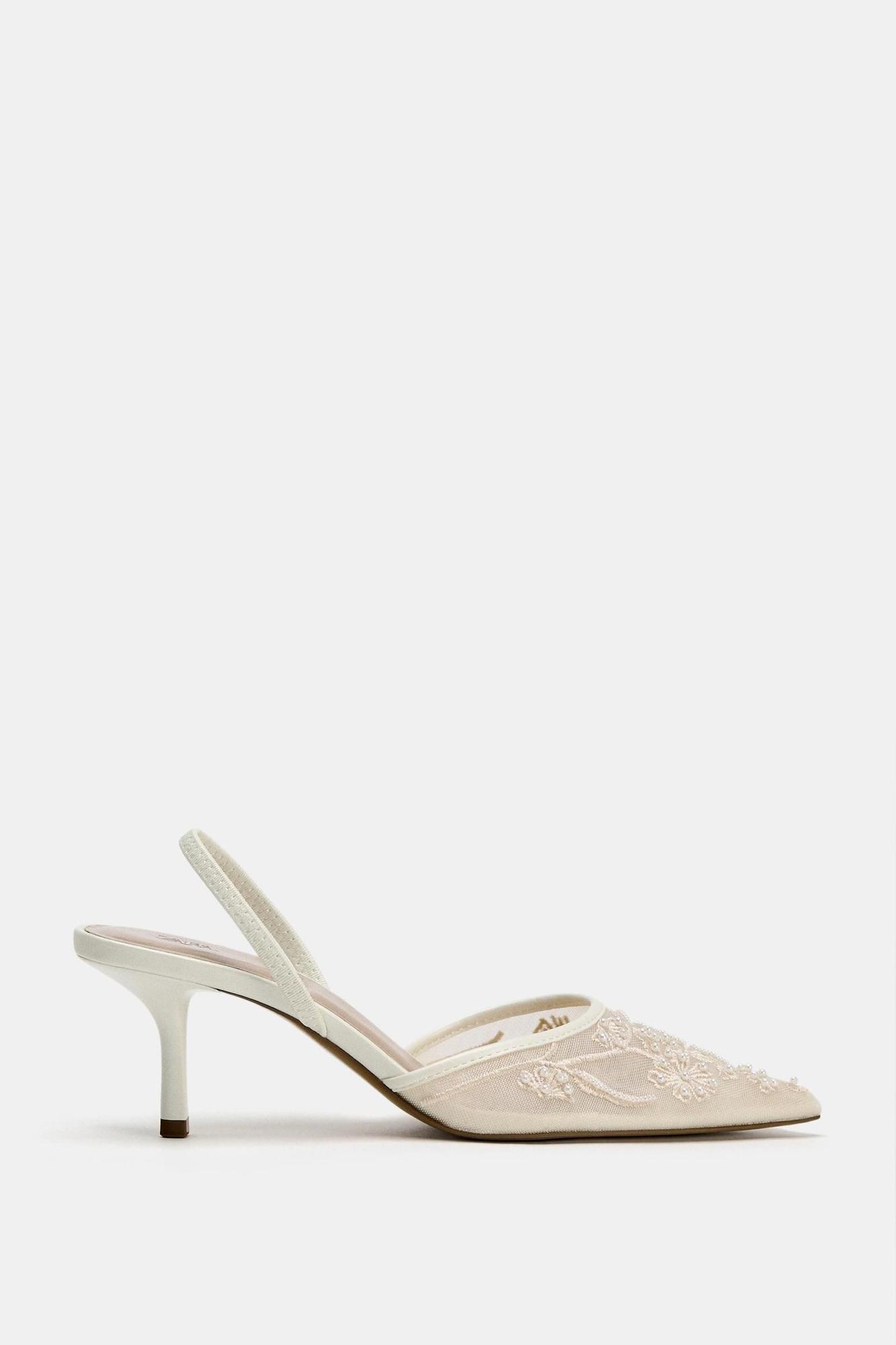 Chaussures de mariage brodées et à bride arrière