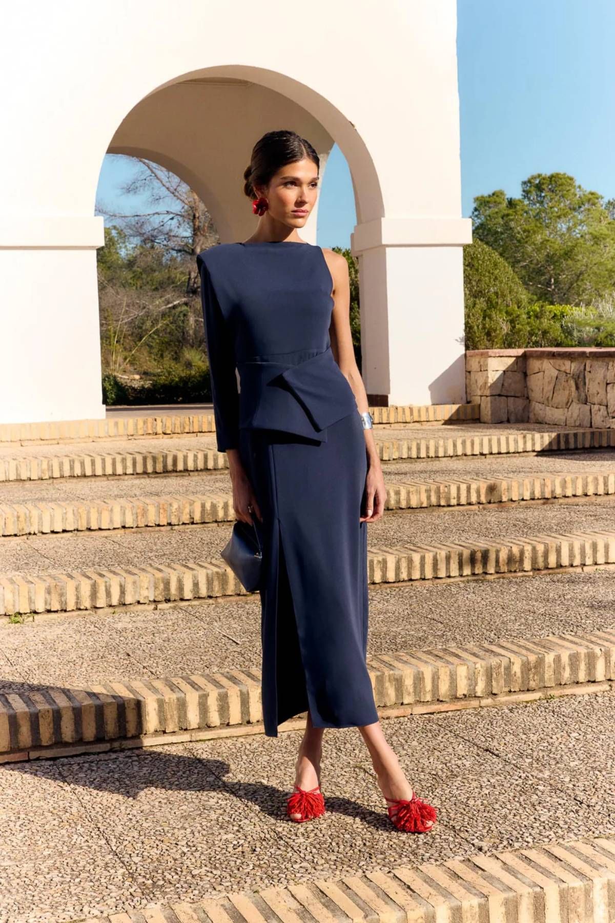 Robe d'invité asymétrique, par Lady Pipa