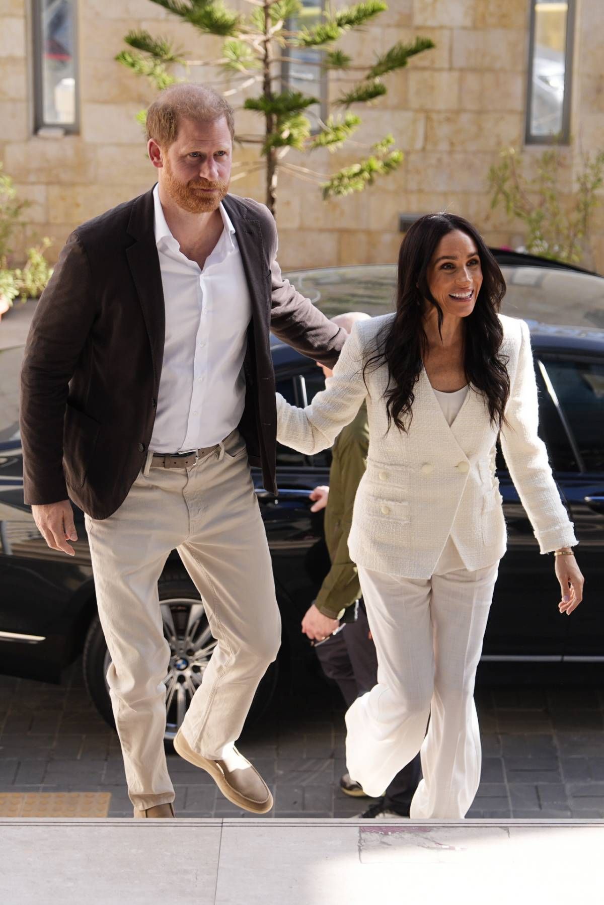 Les looks du prince Harry et de Meghan Markle lors de leurs premiers fiançailles en Jordanie